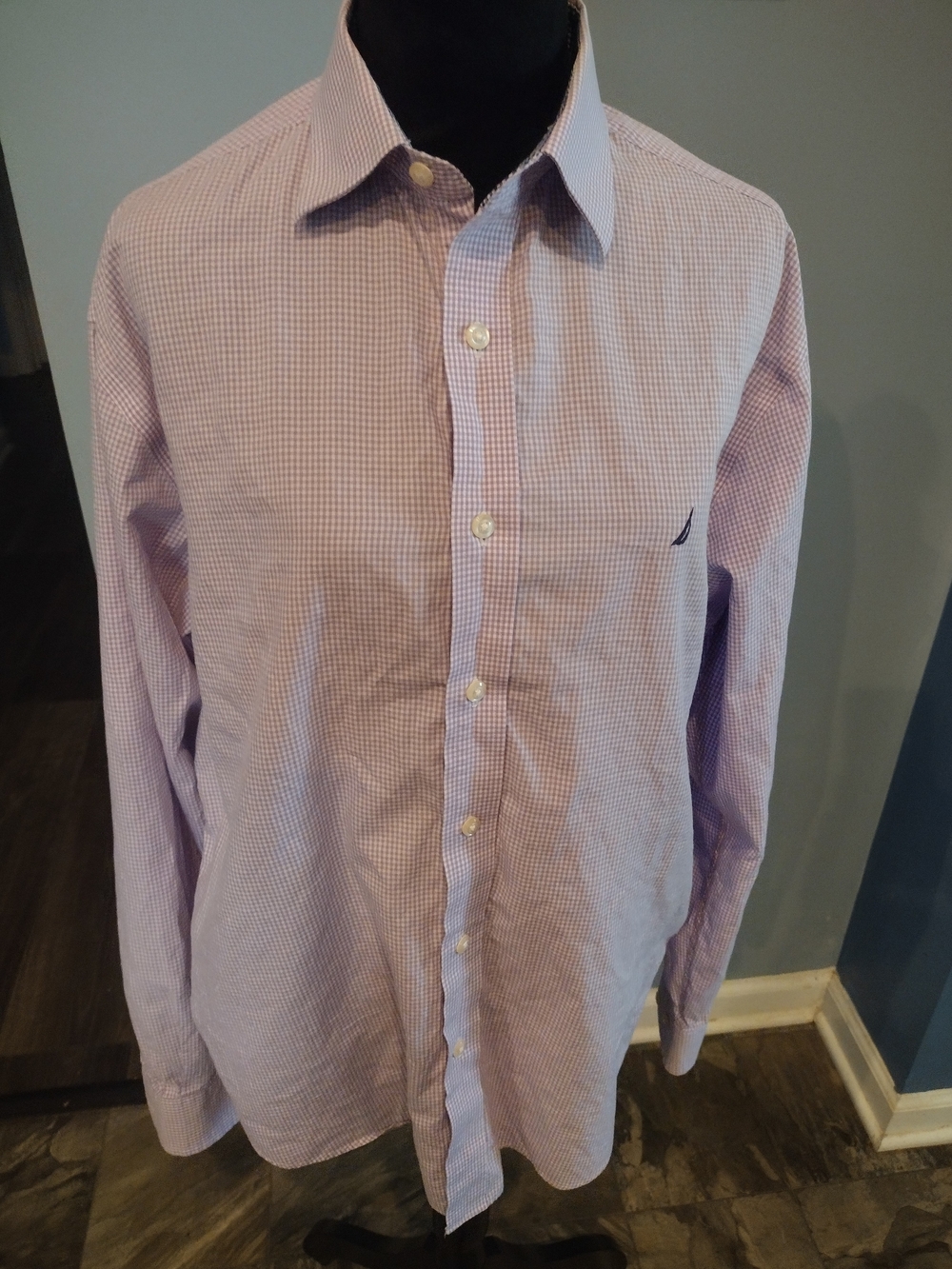 Nautica Men's Light Purple Gingham Button-Down Shirt